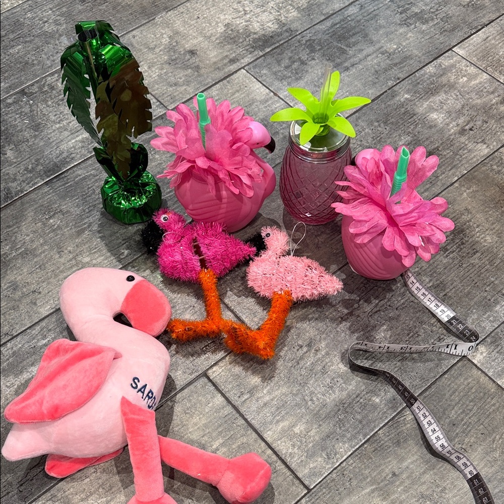 Flamingo party supplies